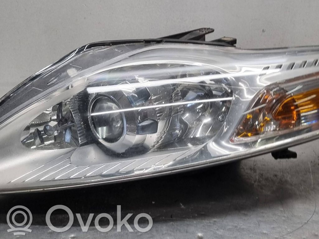 Ford Mondeo MK IV Scheinwerfer 