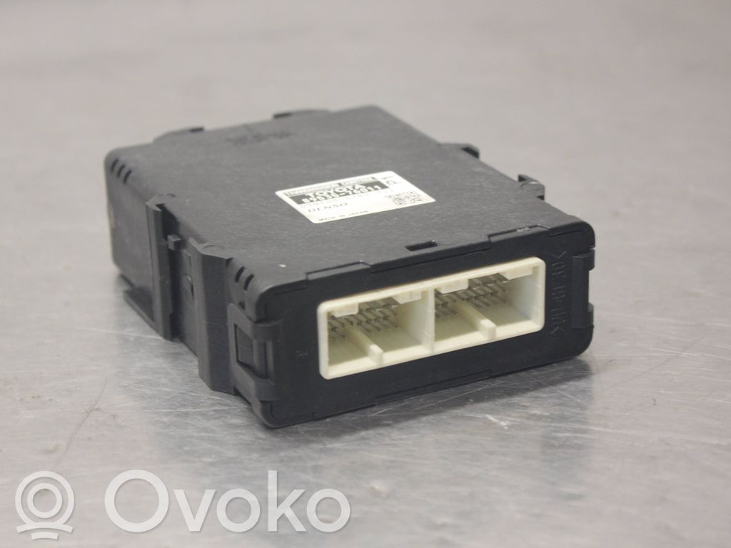 Toyota Prius+ (ZVW40) Sterownik / Moduł skrzyni biegów 