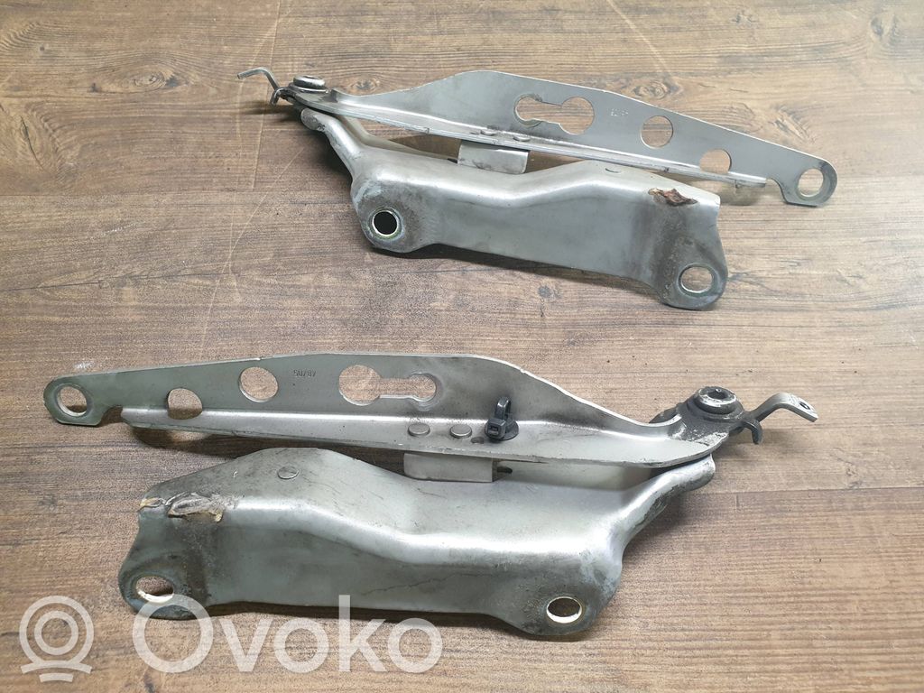 Volvo XC90 Engine bonnet/hood hinges 
