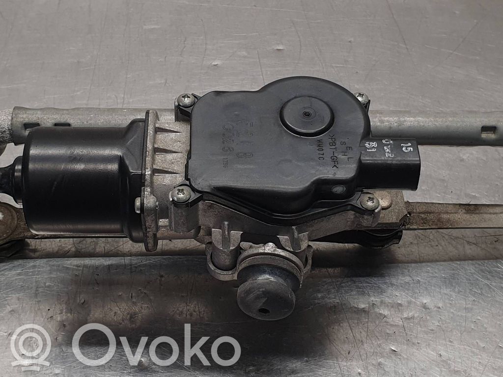 Mazda CX-3 Motor y varillaje del limpiaparabrisas delantero 