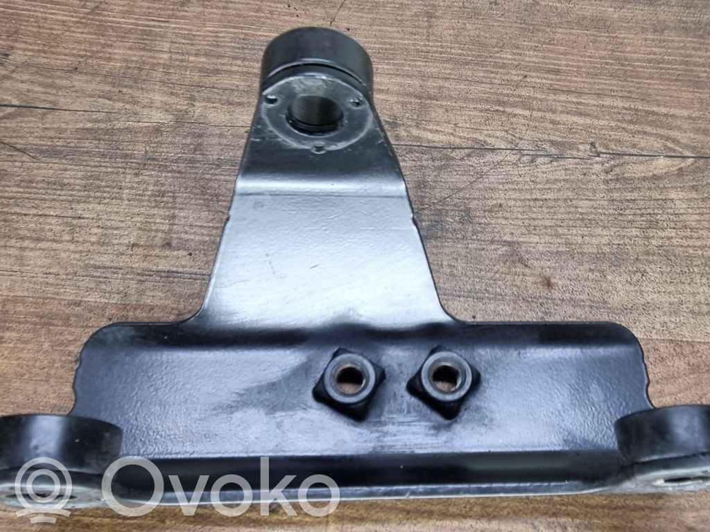 Volvo XC60 Gearbox mounting bracket 