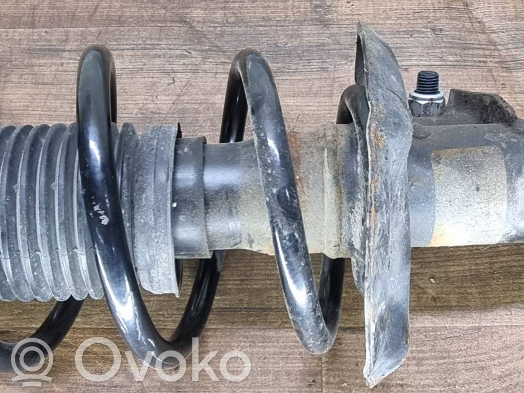 Audi A3 S3 8P Amortyzator osi przedniej ze sprężyną 