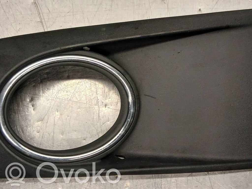 Volkswagen Touran II Kratka dolna zderzaka przedniego 