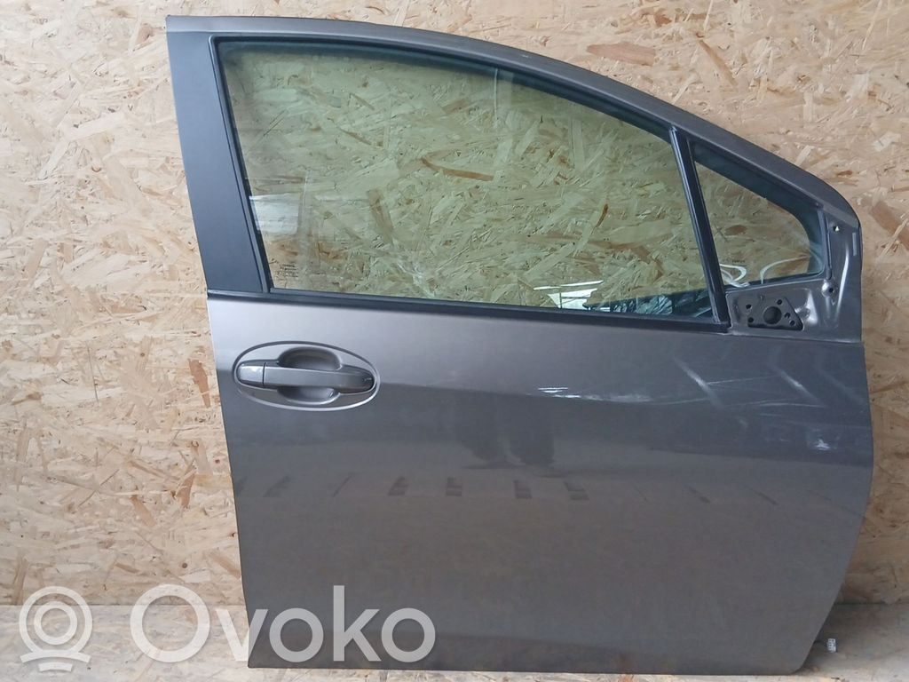 Toyota Yaris Puerta delantera 