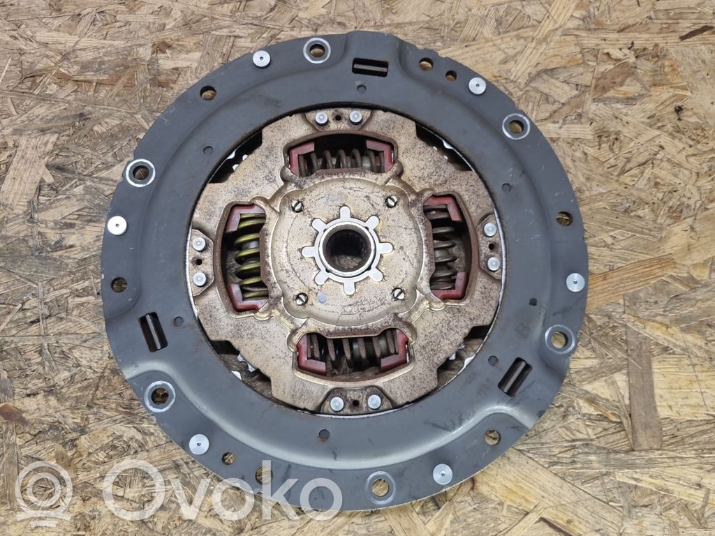 Toyota Auris E180 Juego de embrague 