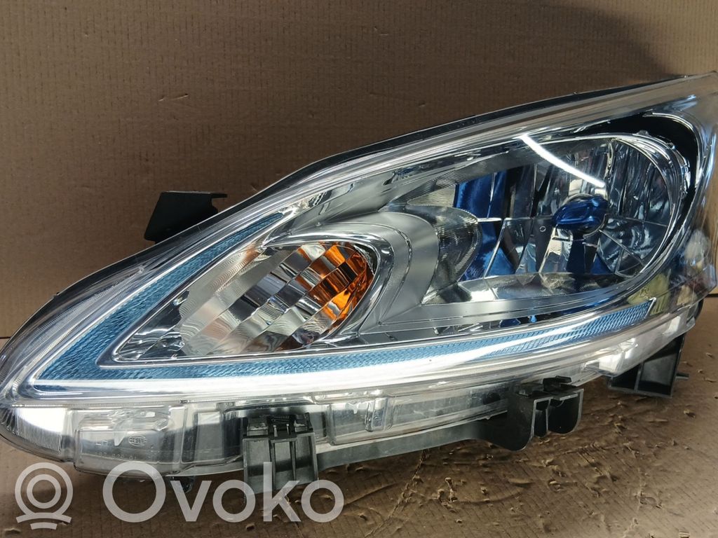 Nissan NV200 Scheinwerfer 