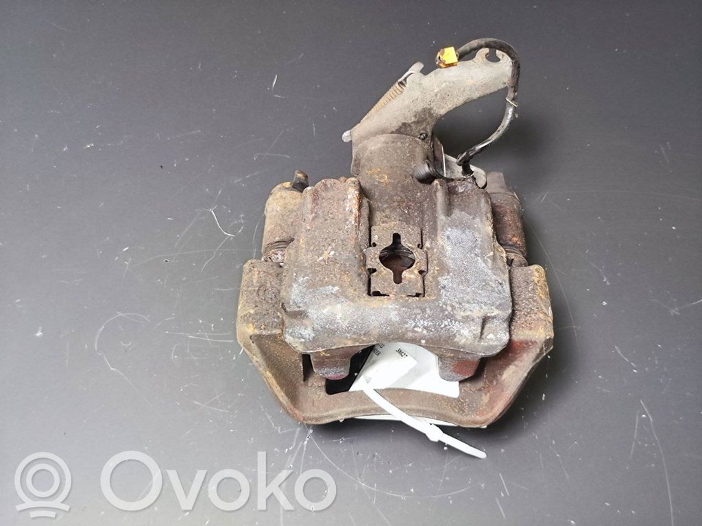 Iveco Daily 35.8 - 9 Takajarrusatula 