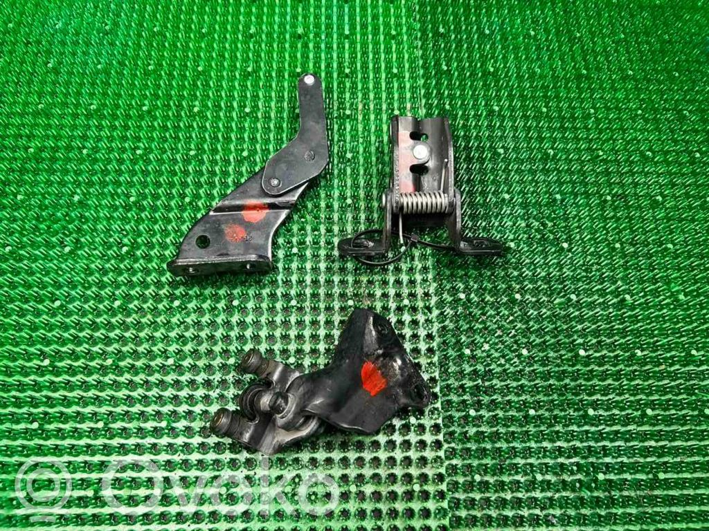 Ford Transit Sliding door upper roller guide/hinge 