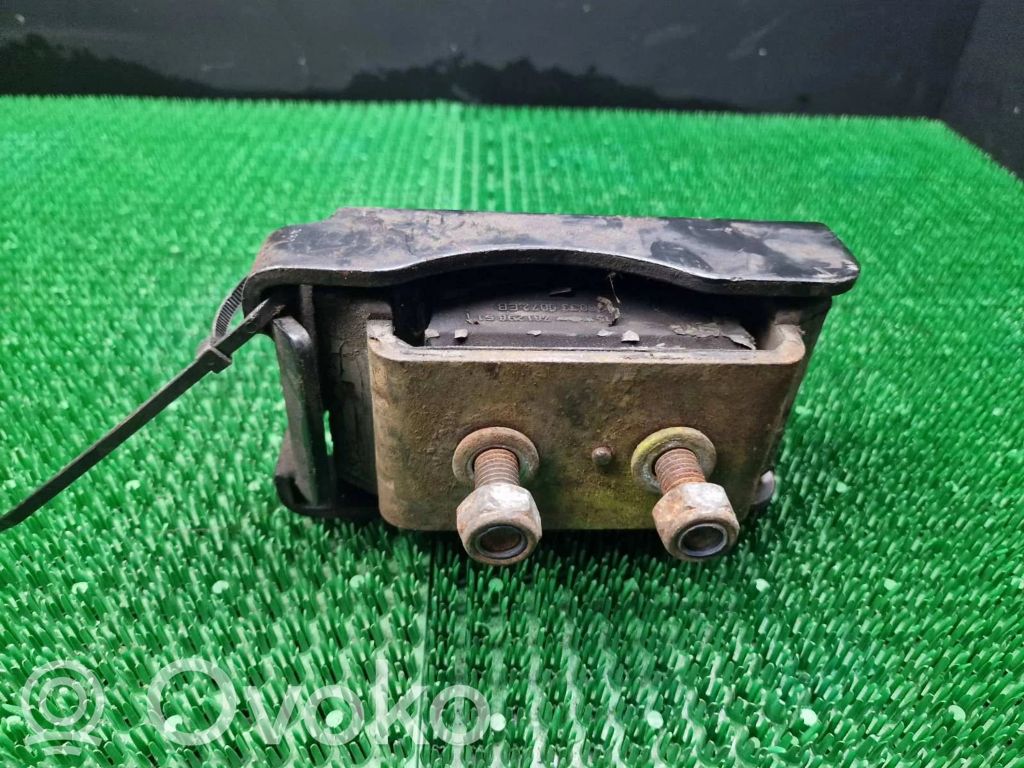 Iveco Daily 35 - 40.10 Engine mount bracket 