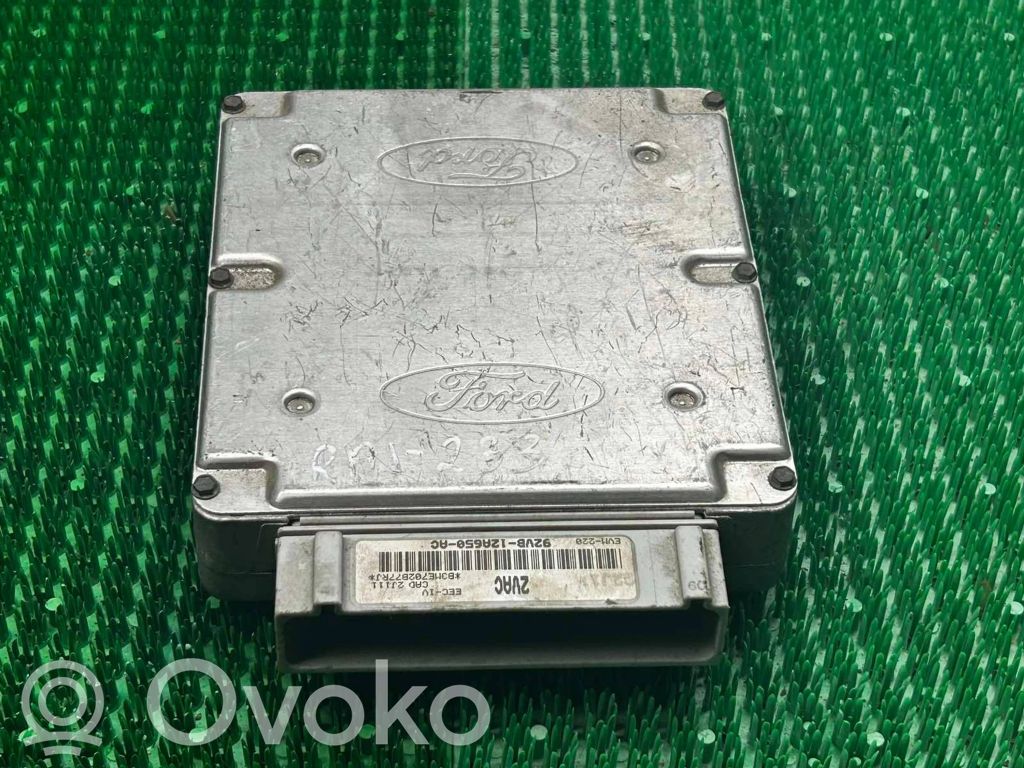Ford Transit Variklio valdymo blokas 