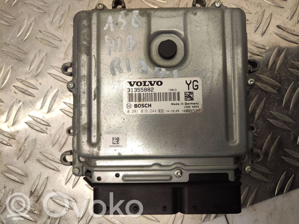 Unidad de control/módulo del motor   31355882,1039S57128,0281019244