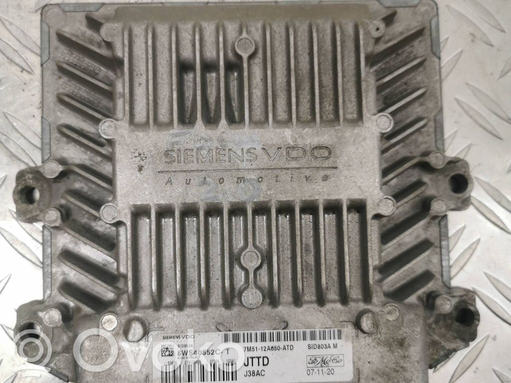 Ford Focus Engine control unit/module 