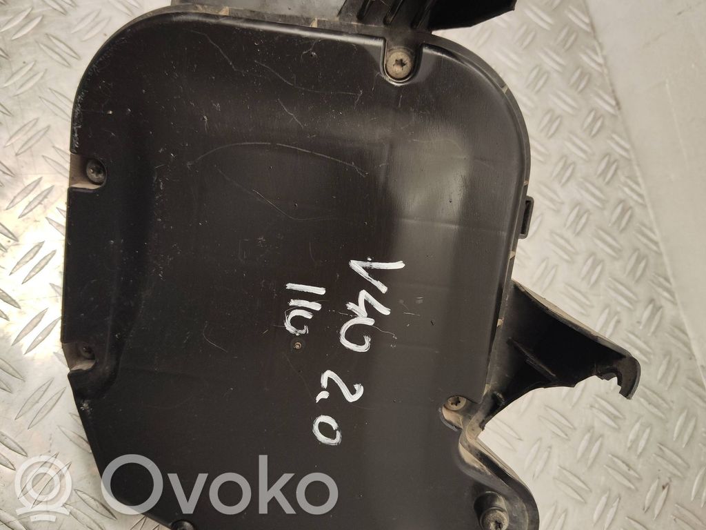 Volvo V40 Oro filtro dėžė 