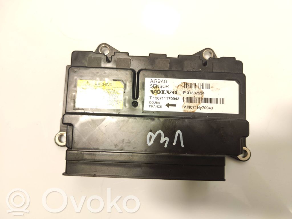 Airbag control unit/module   31387534,N071UN70943,N071VV70943