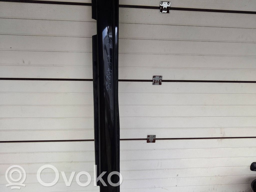 Volvo V60 Slenkstis 