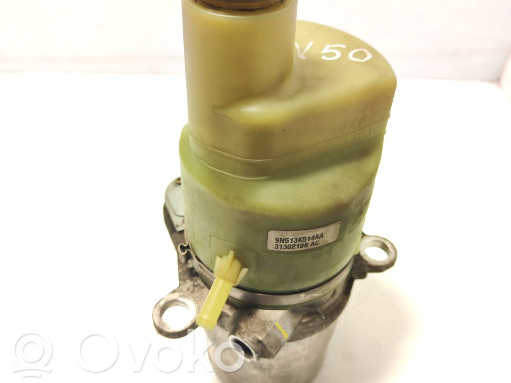 Volvo S40 Ohjaustehostimen pumppu 