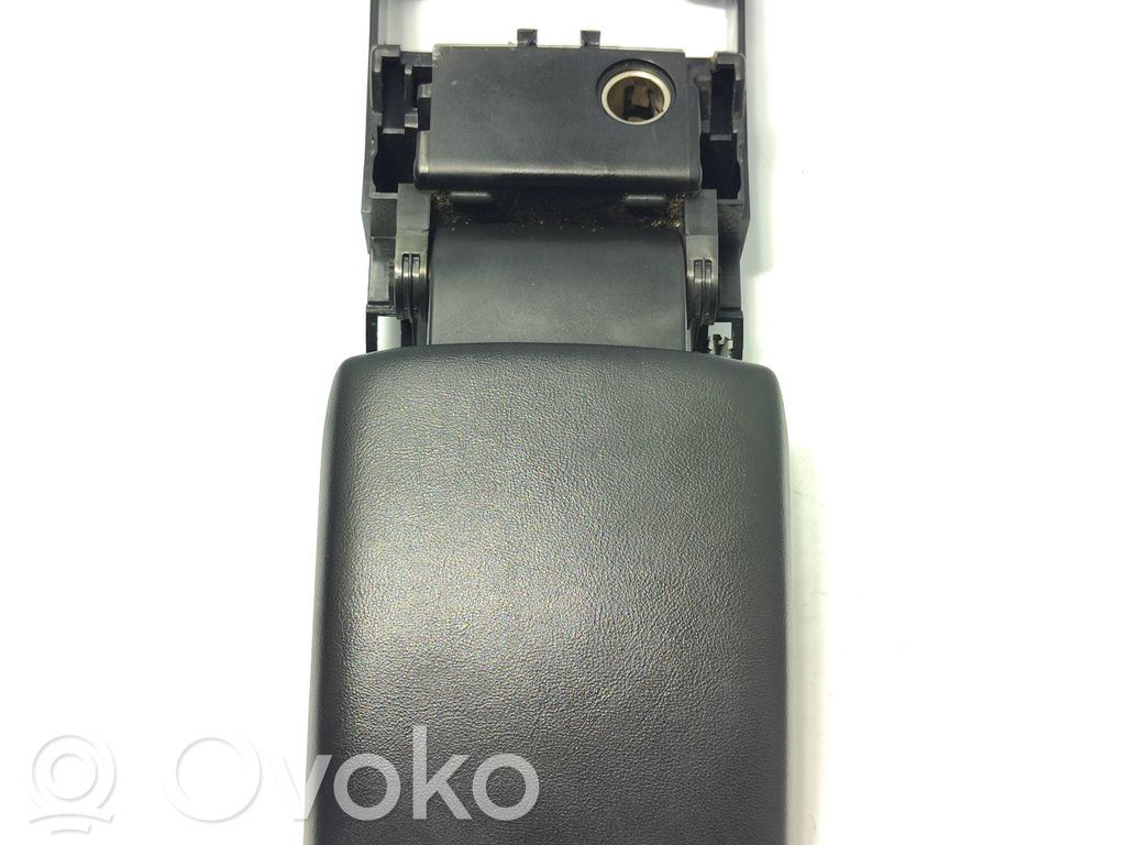 Volvo XC60 Armrest 