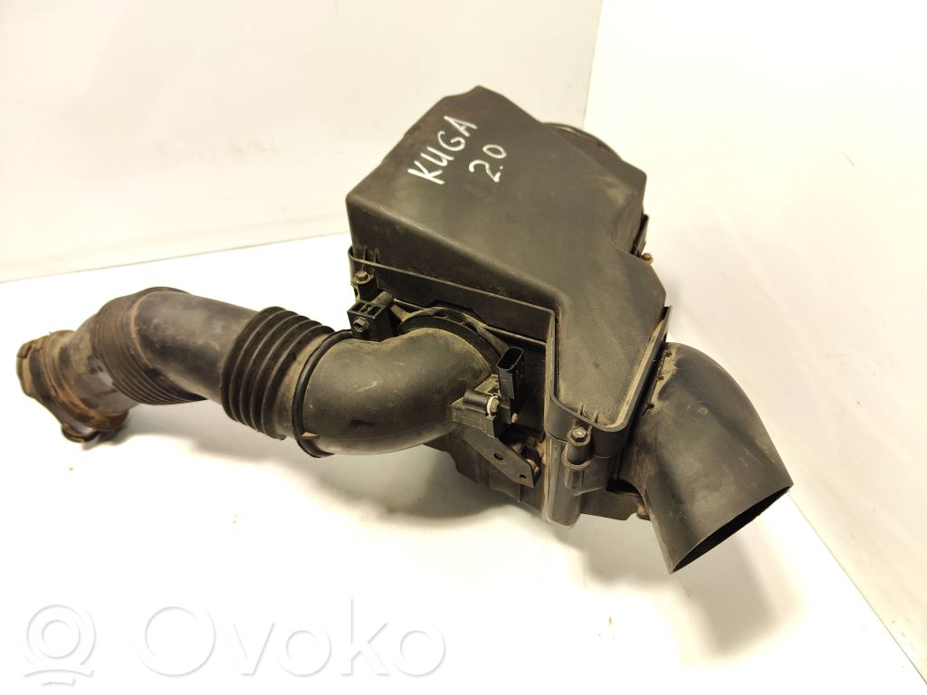 Ford Kuga II Air filter box 