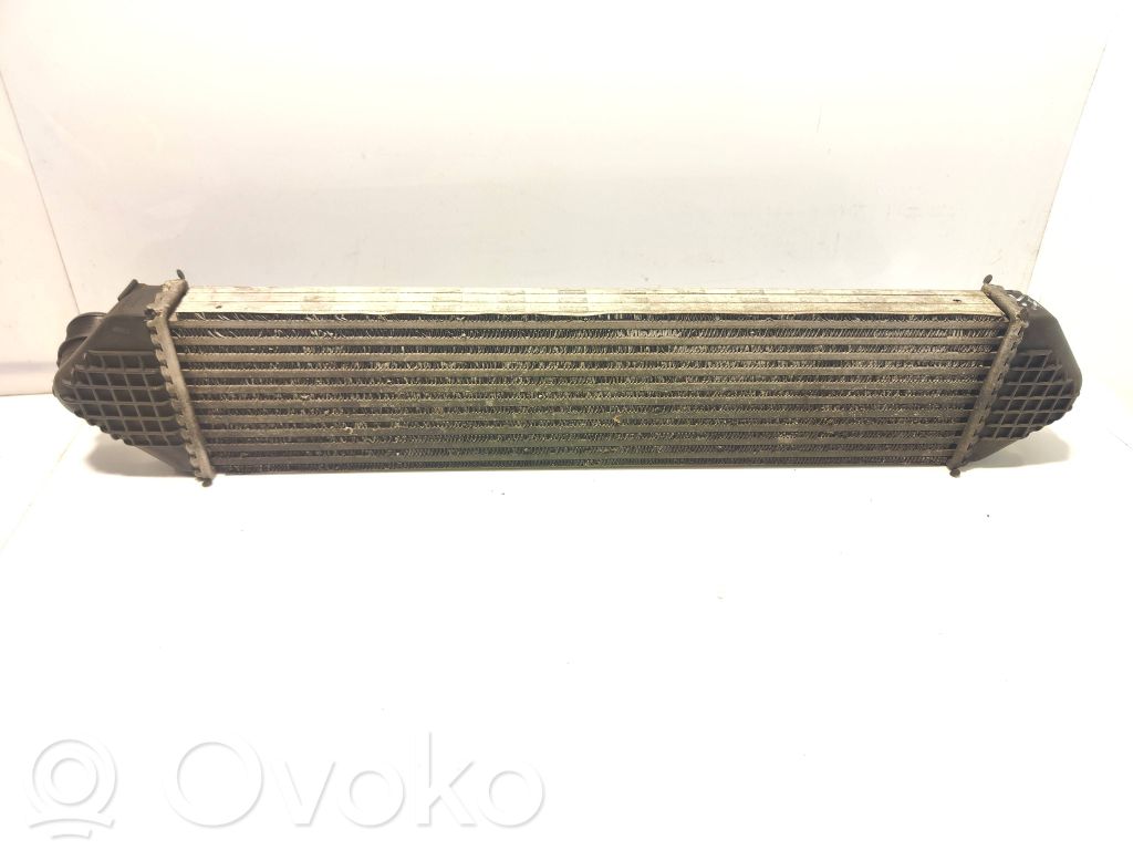 Volvo V40 Interkūlerio radiatorius 