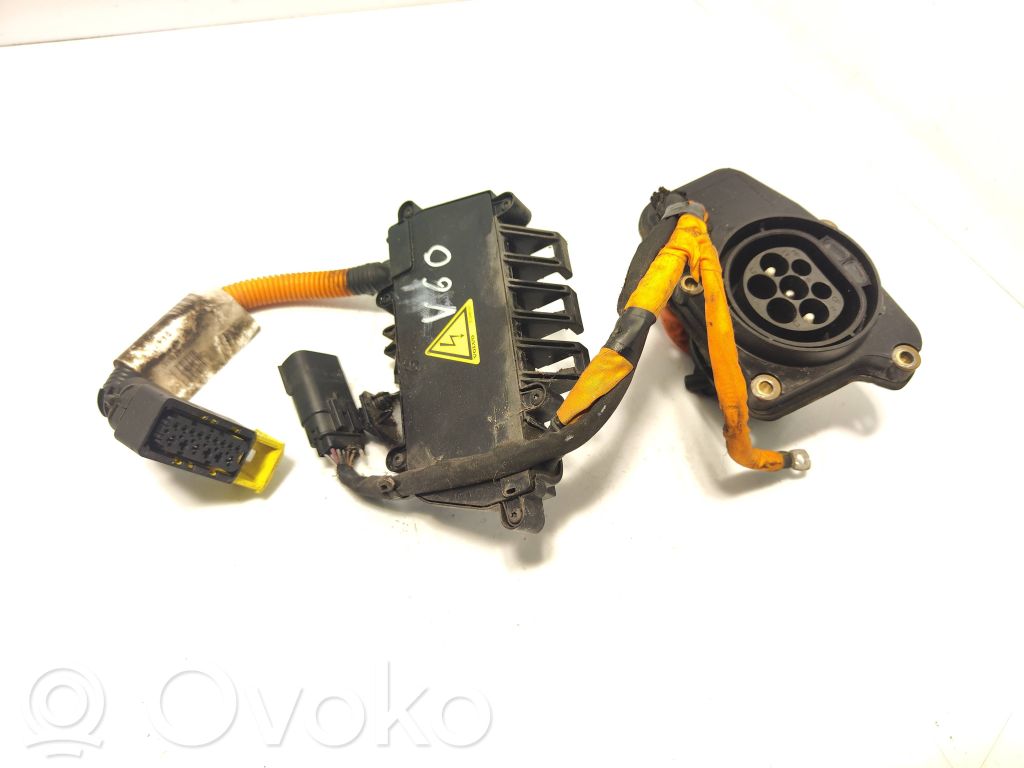 Volvo V60 Electric car charge socket 
