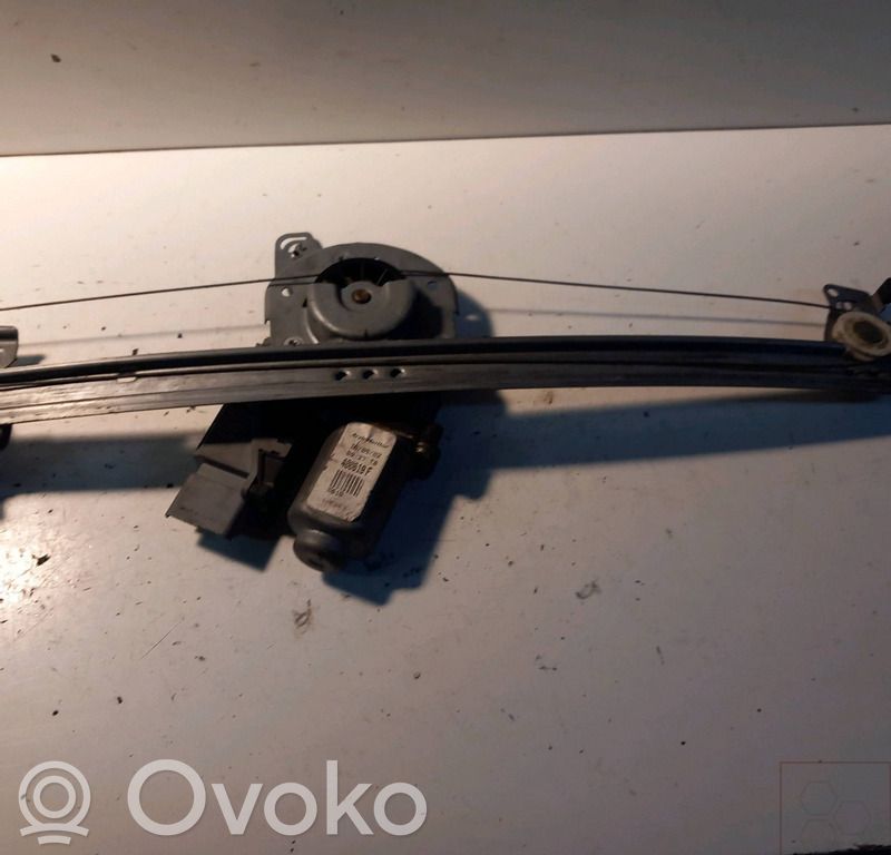 Citroen C3 Elektryczny podnośnik szyby drzwi przednich 