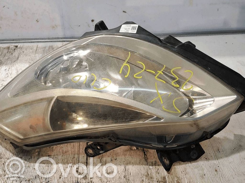Renault Clio III Headlight/headlamp 