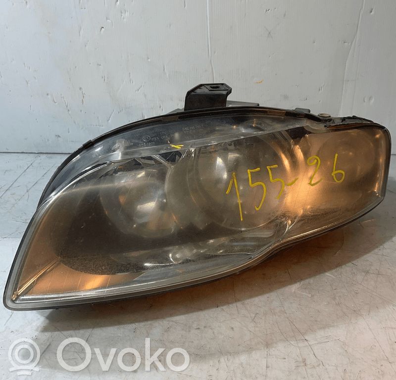 Audi A4 S4 B7 8E 8H Phare frontale 