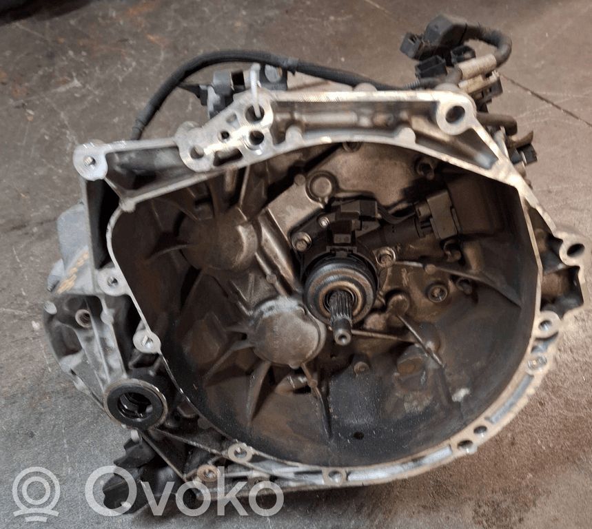 Citroen C4 Cactus Manual 5 speed gearbox 