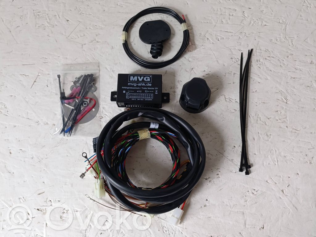 Hyundai i30 Tow bar mounting accessories 