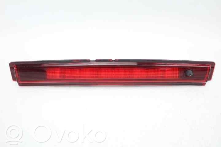 Renault Clio IV Third/center stoplight 