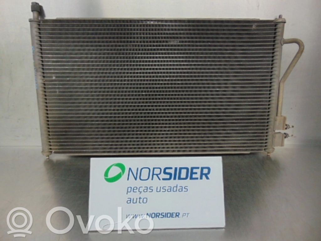 Radiateur condenseur de climatisation