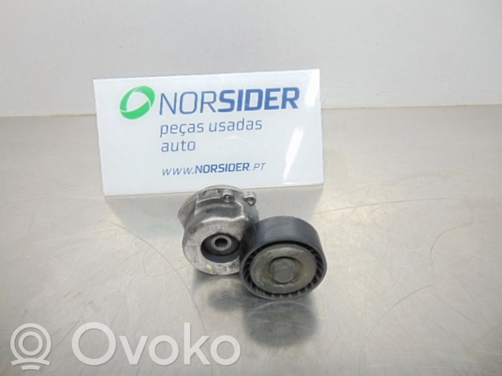 Opel Meriva A Diržo įtempėjas 