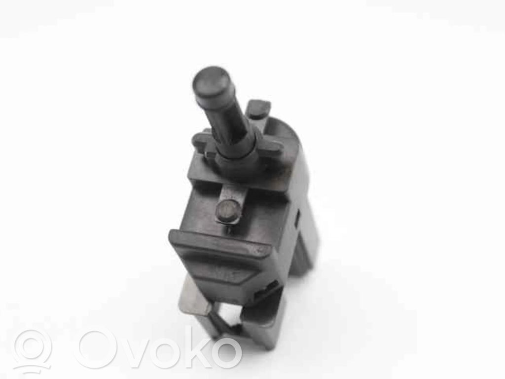 Ford C-MAX I Brake pedal sensor switch 