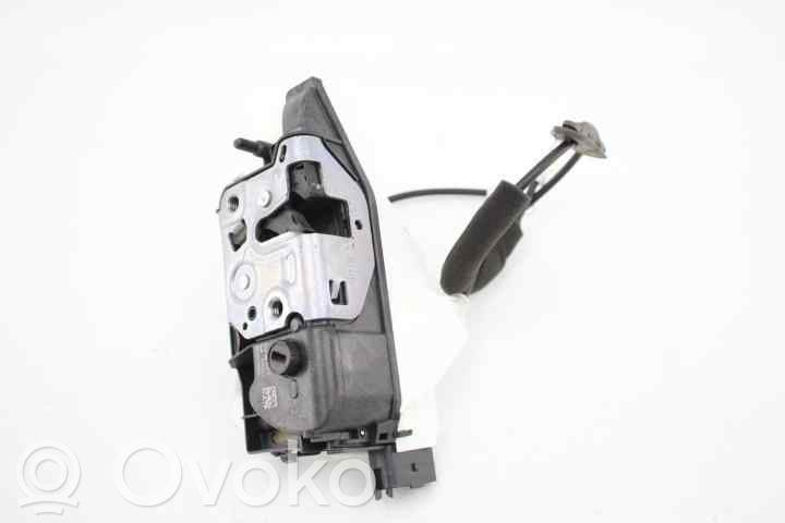 Citroen C3 Priekšpusē slēdzene 