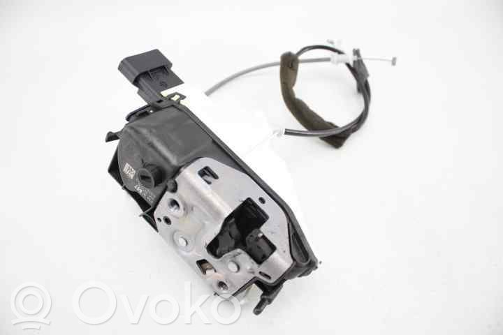 Citroen C-Elysée Priekšpusē slēdzene 