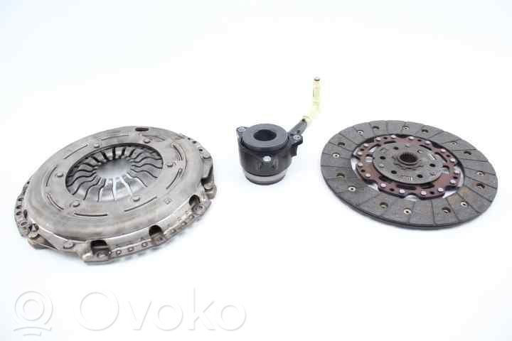Skoda Octavia Mk4 Juego de embrague 