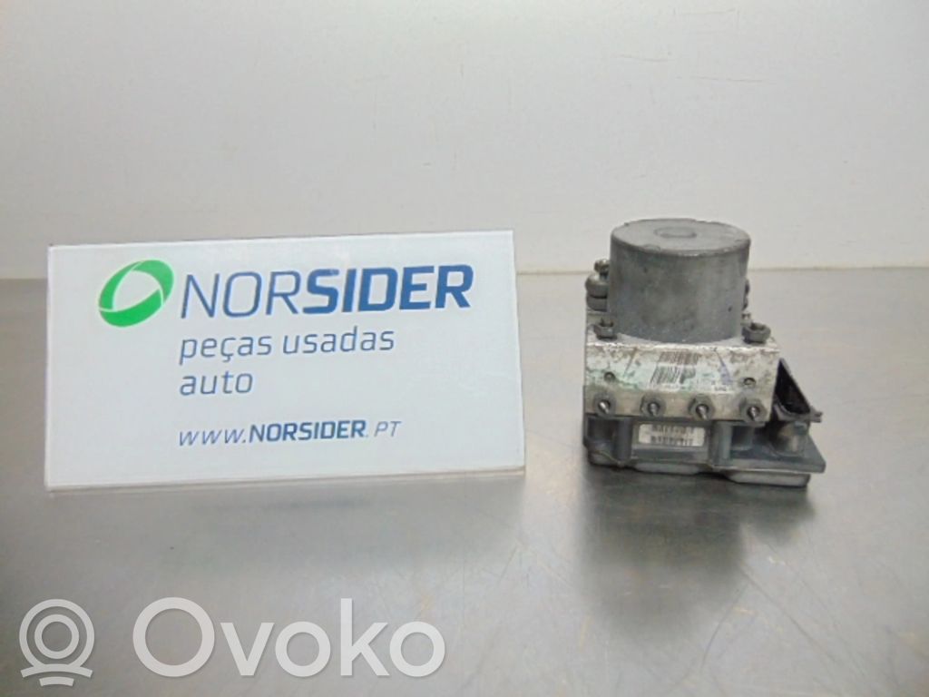 Nissan Primera ABS-pumppu 