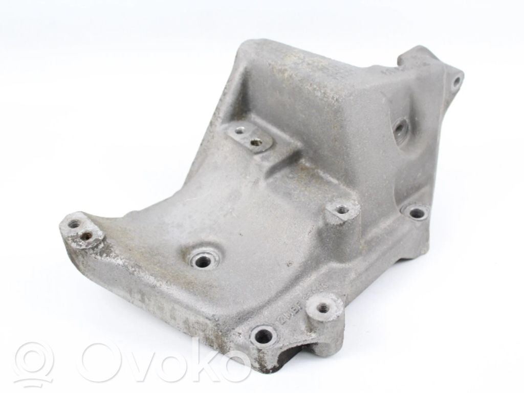 Opel Vectra B Generator/alternator bracket 