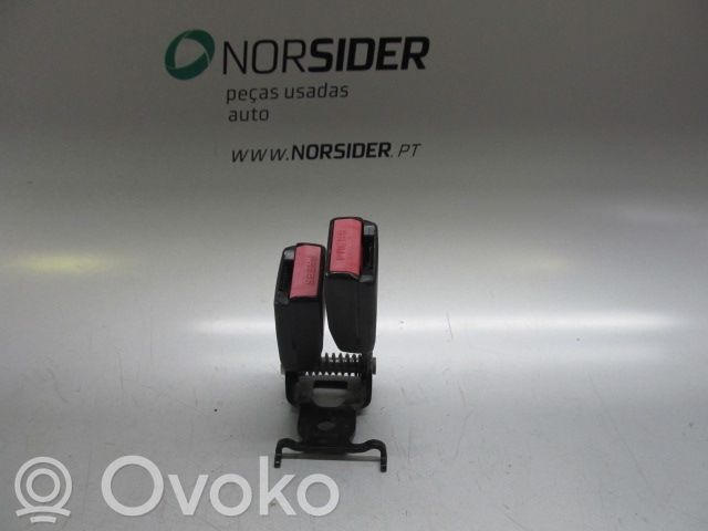 Renault Megane II Rear seatbelt buckle 