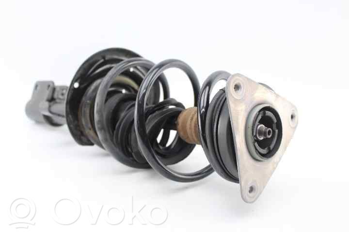 Renault Clio IV Front shock absorber/damper 