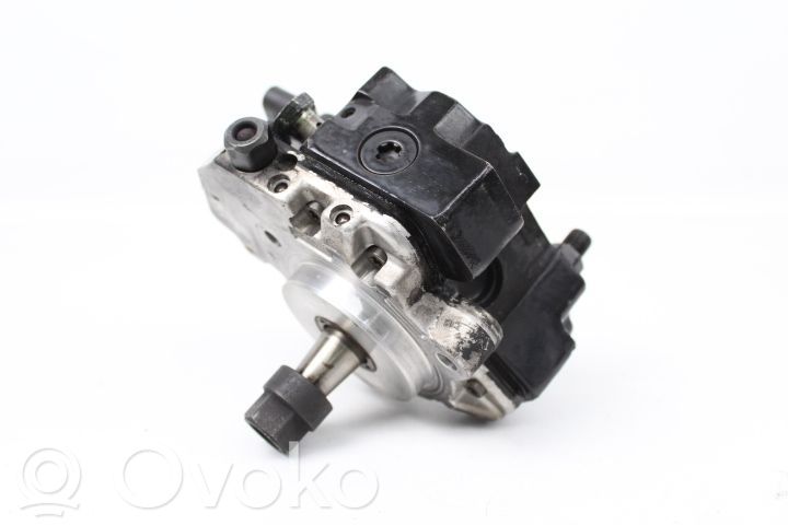 BMW 3 E46 Fuel injection high pressure pump 