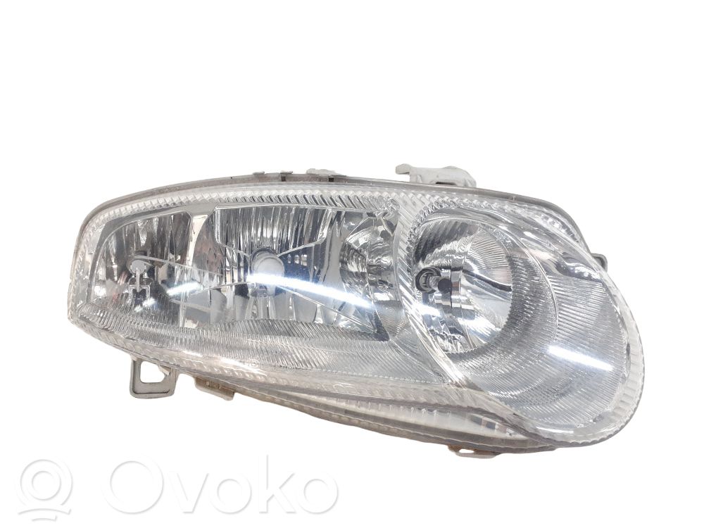 Alfa Romeo 147 Phare frontale 