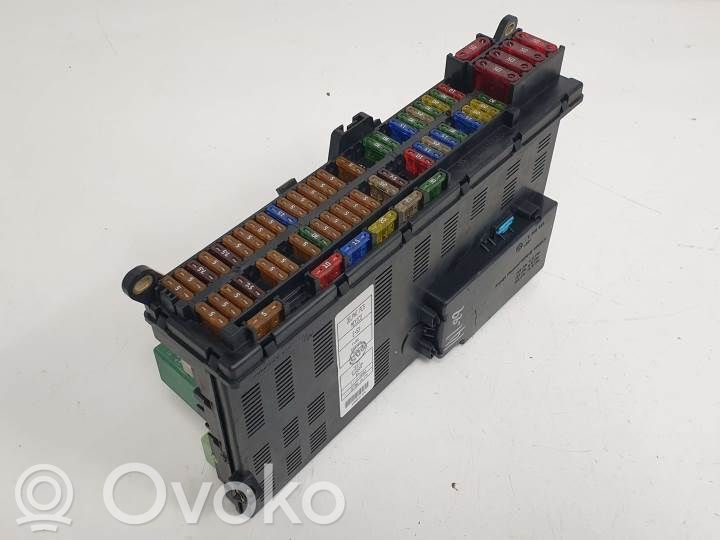 Módulo de fusible   8380405,8380407,8380407