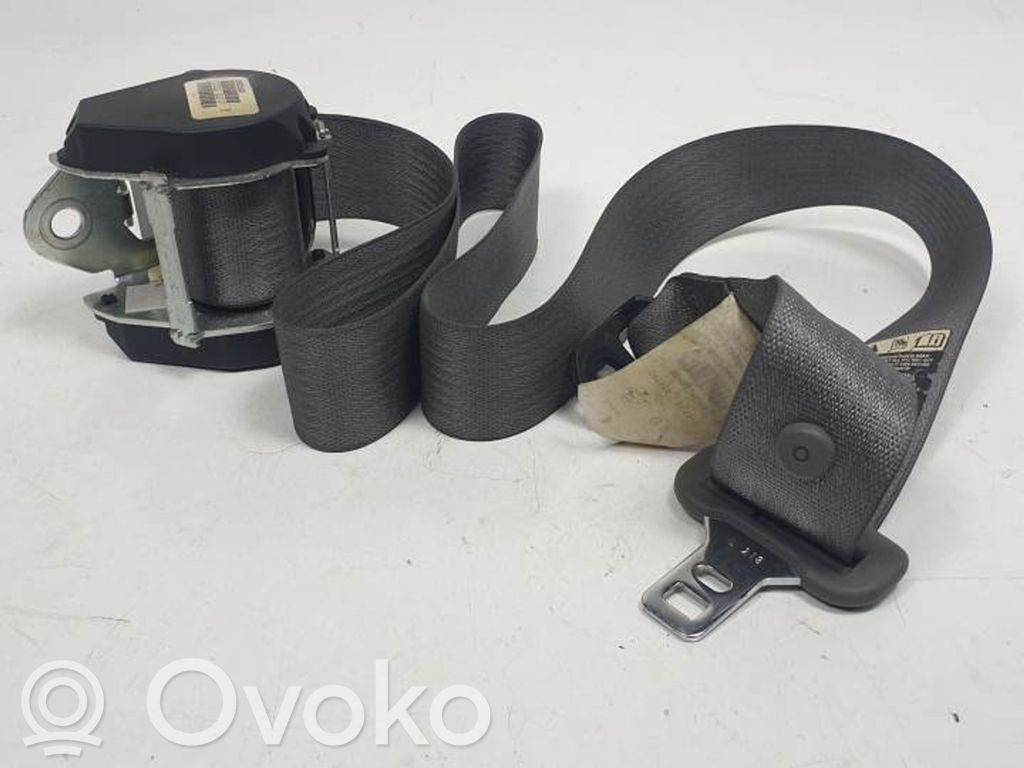 Volvo S40 Cinturón trasero 