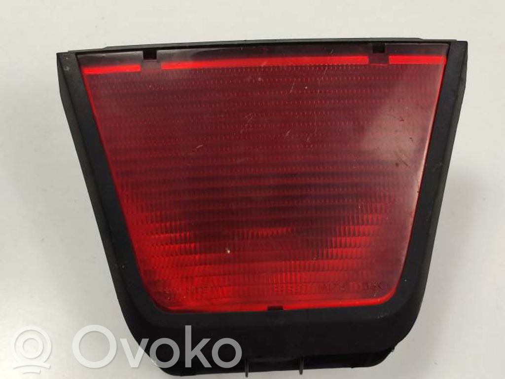 Toyota RAV 4 (XA20) Trzecie światło stop 