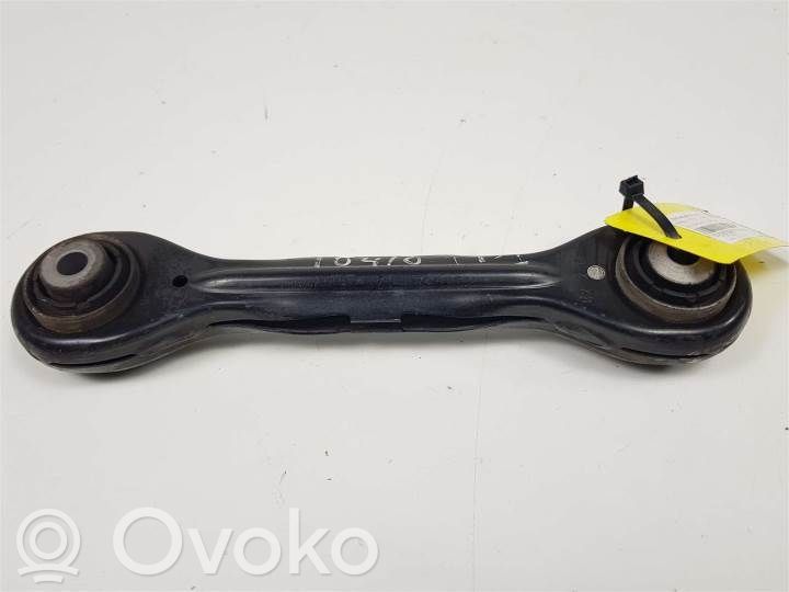 Rear upper control arm/wishbone   677798005