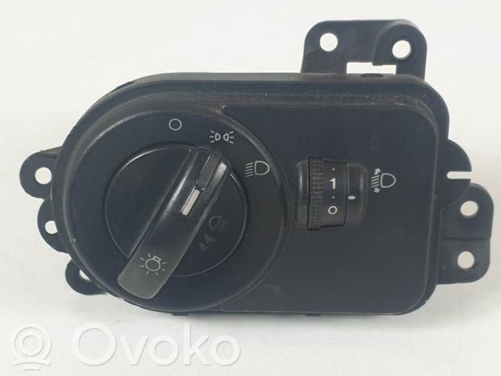 Ford Fiesta Light switch 