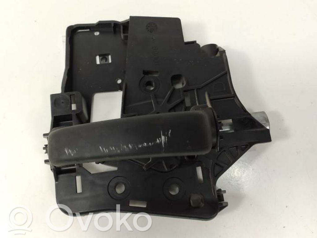 Rear door interior handle