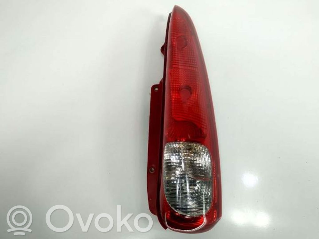 Rear/tail lights