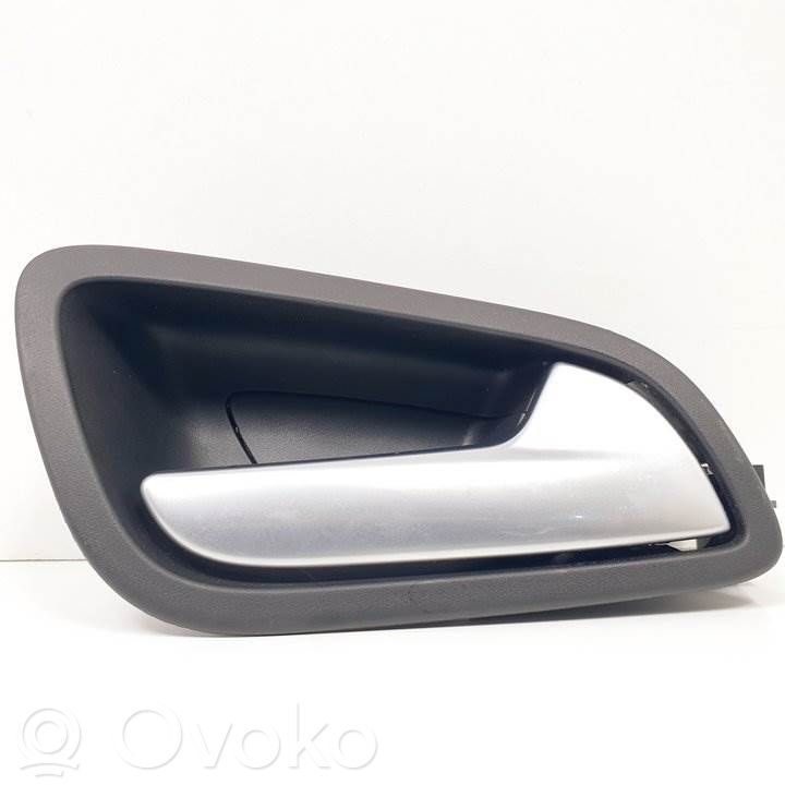 Ford Kuga II Manecilla interna puerta trasera 